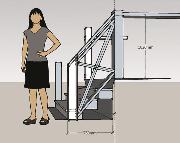 Как пристроить лестницу к открытой террасе